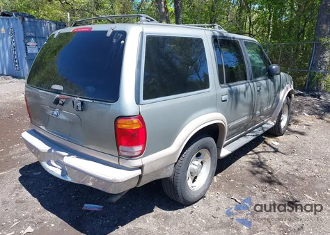 1999 Ford Explorer Eddie Bauer/Limited/Xlt from USA, damaged, VIN 1FMDU34E2XUA07544
